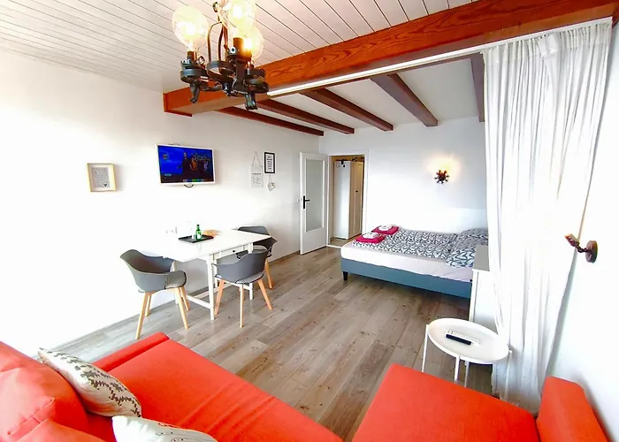 Mooki Mountain & Pool Gerlitzen Apartment